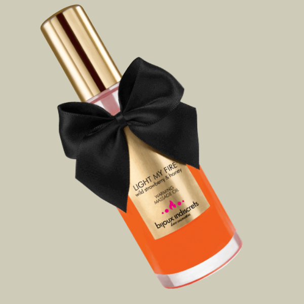 BIJOUX INDISCRETS - HUILE DE MASSAGE EFFET CHALEUR ARÔME FRAISE